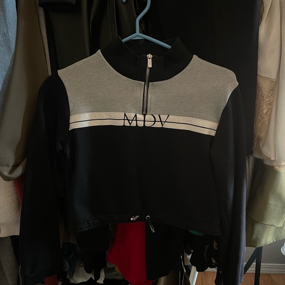 Mani ere De Voir Matching Set - Picture 2 of 7